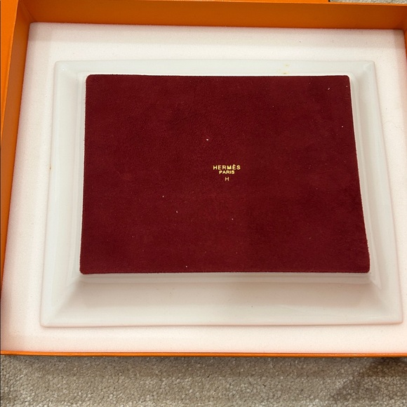 Authentic Hermes Horse Racing Design Decorative Tray - Picture 5 of 6